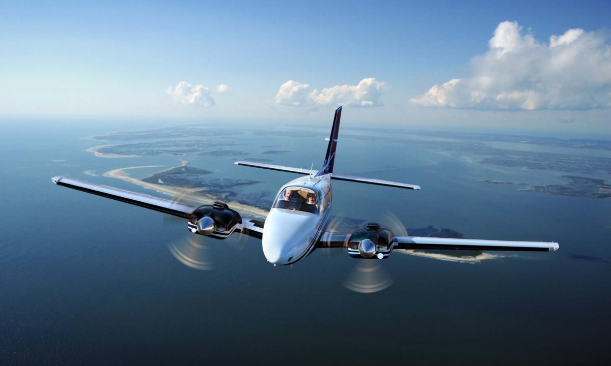 Beechcraft Baron G58 view for Nantucket charter