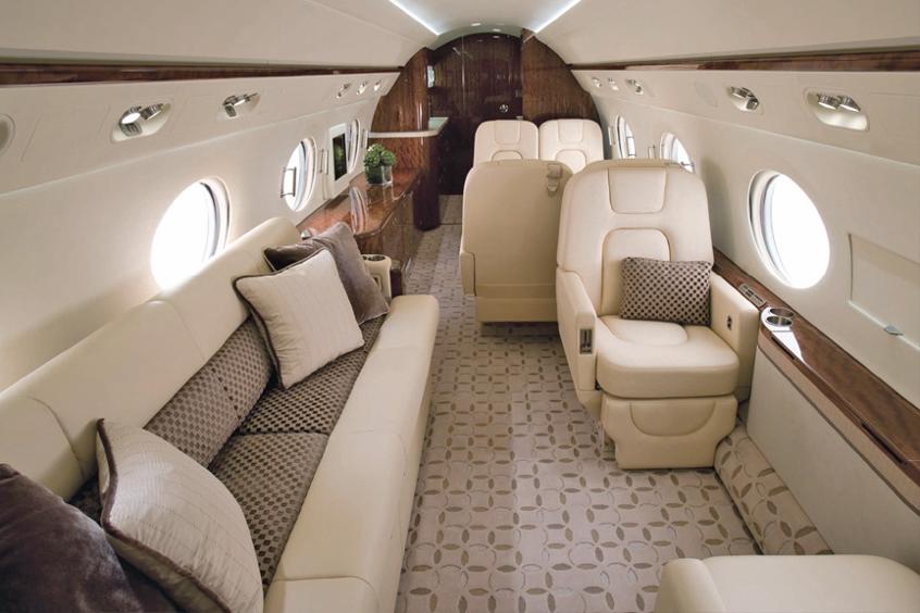 Gulfstream G350 cabin for Nantucket charter
