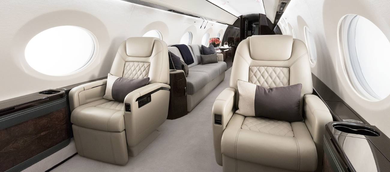 Gulfstream G500 cabin for Nantucket charter