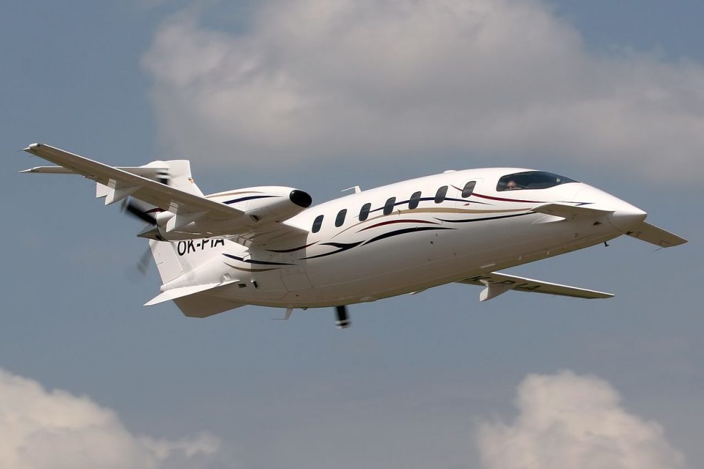 Nantucket Piaggio Avanti II Charter